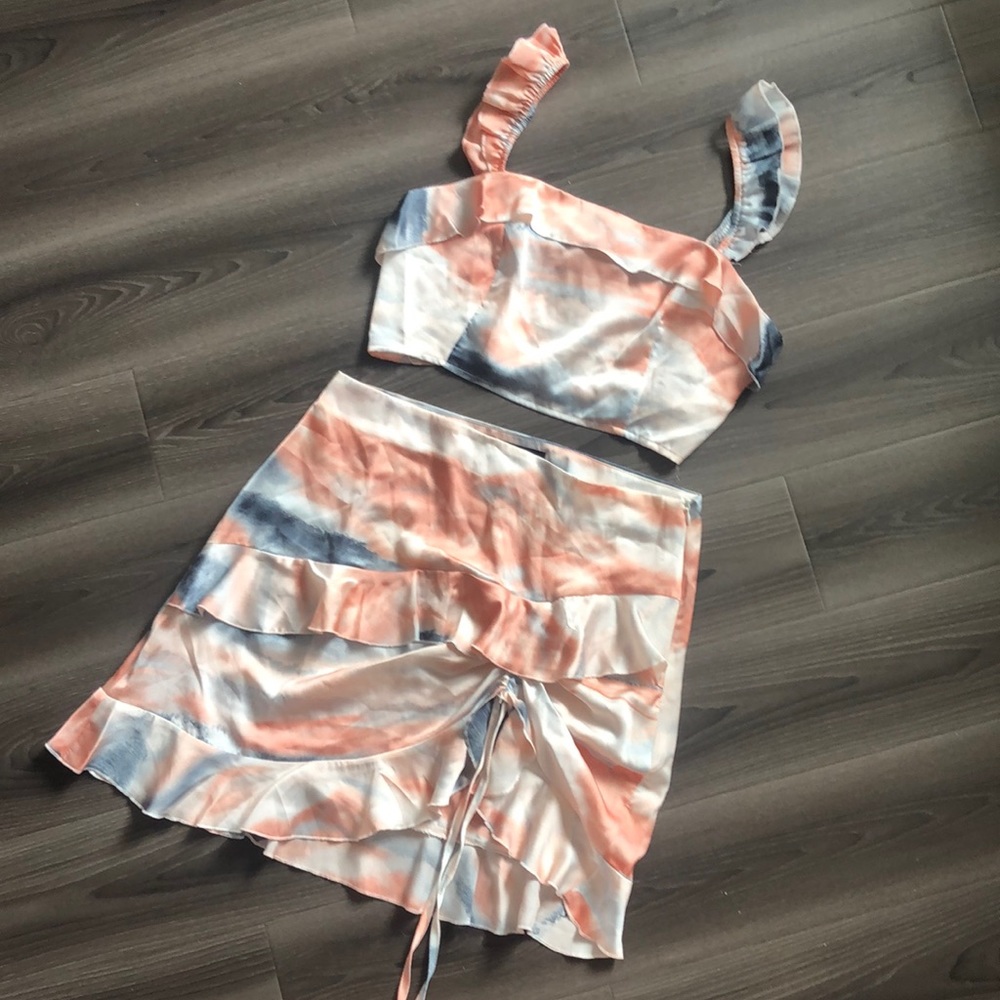 NWT Tie dye skirt set